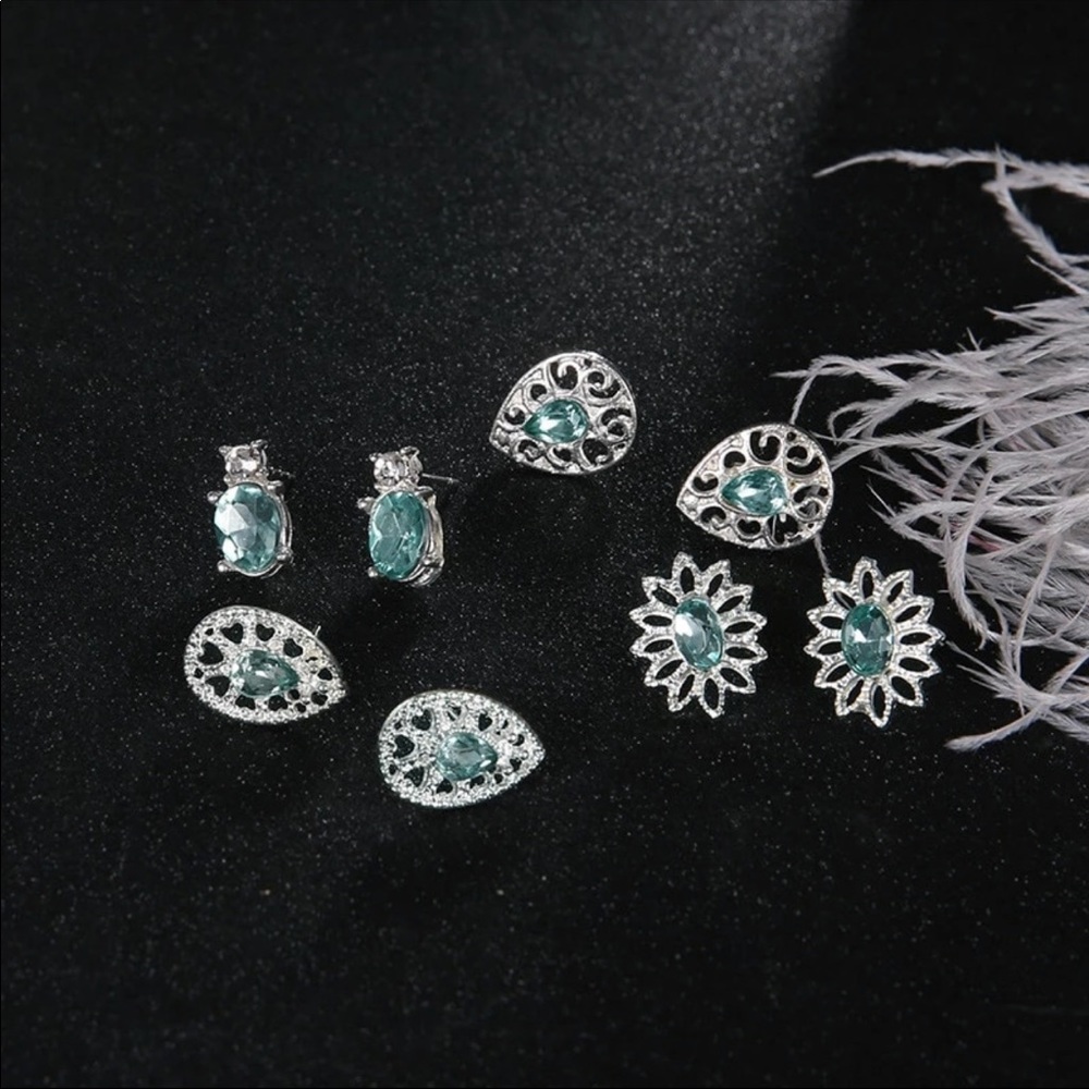 NEW 4 Pair/set Charm Bohemian Earrings